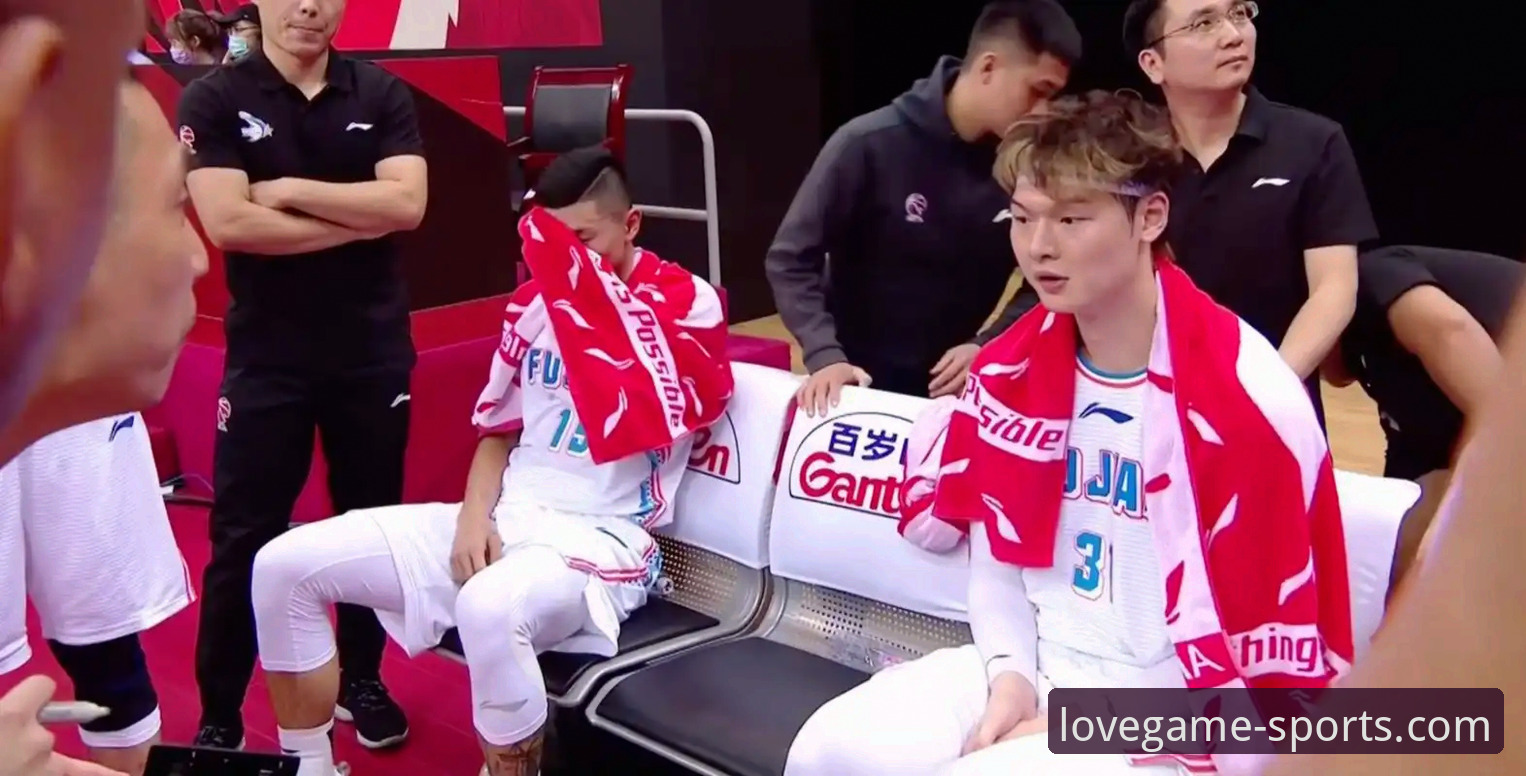 爱游戏体育可靠吗下载不了怎么办 一场逆转背后的战术博弈:CBA京闽大战深度评测报告